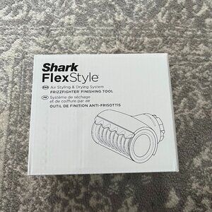 NWT, Shark Flex Style Fizz Fighter Finishing Tool
